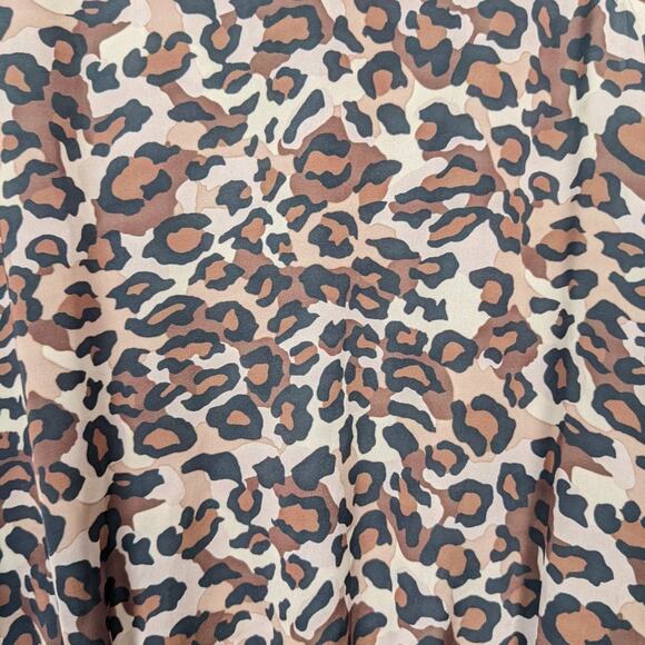 Waverly Grey Leopard Print Mock Neck Sleeveless Top - Picture 5 of 7